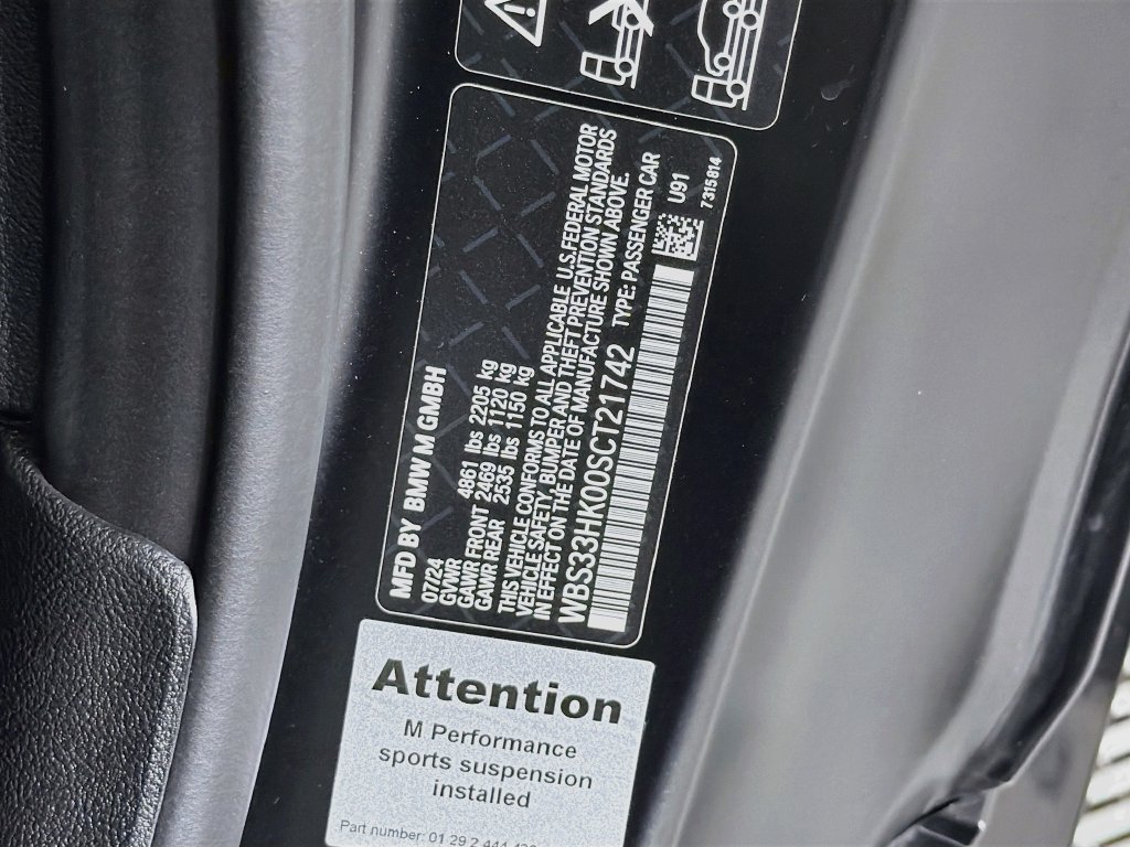 Used 2025 BMW M4 xDrive Competition w/ M Carbon Exterior Package AWD/4WD image 31