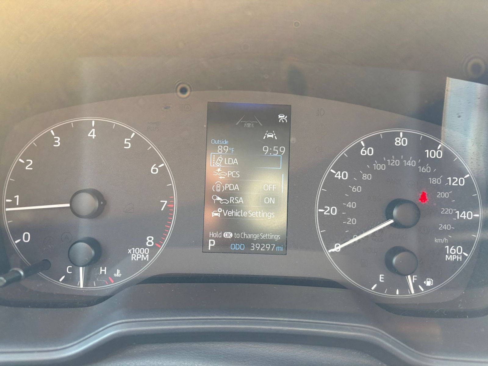 Used 2025 Toyota Corolla LE FWD image 37