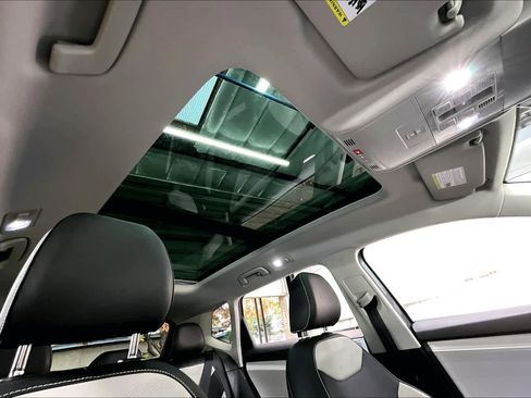 Used 2025 Volkswagen Taos SEL w/ Black Wheel Plus Package image 25