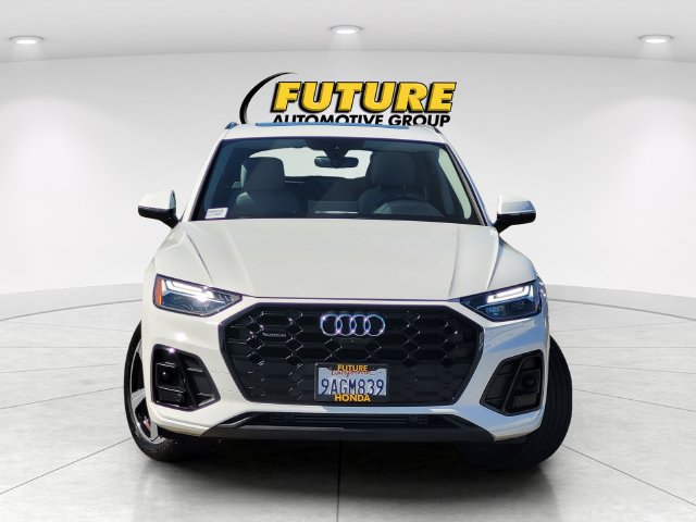 Used 2022 Audi Q5 2.0T Premium Plus w/ Premium Plus Package AWD/4WD image 2