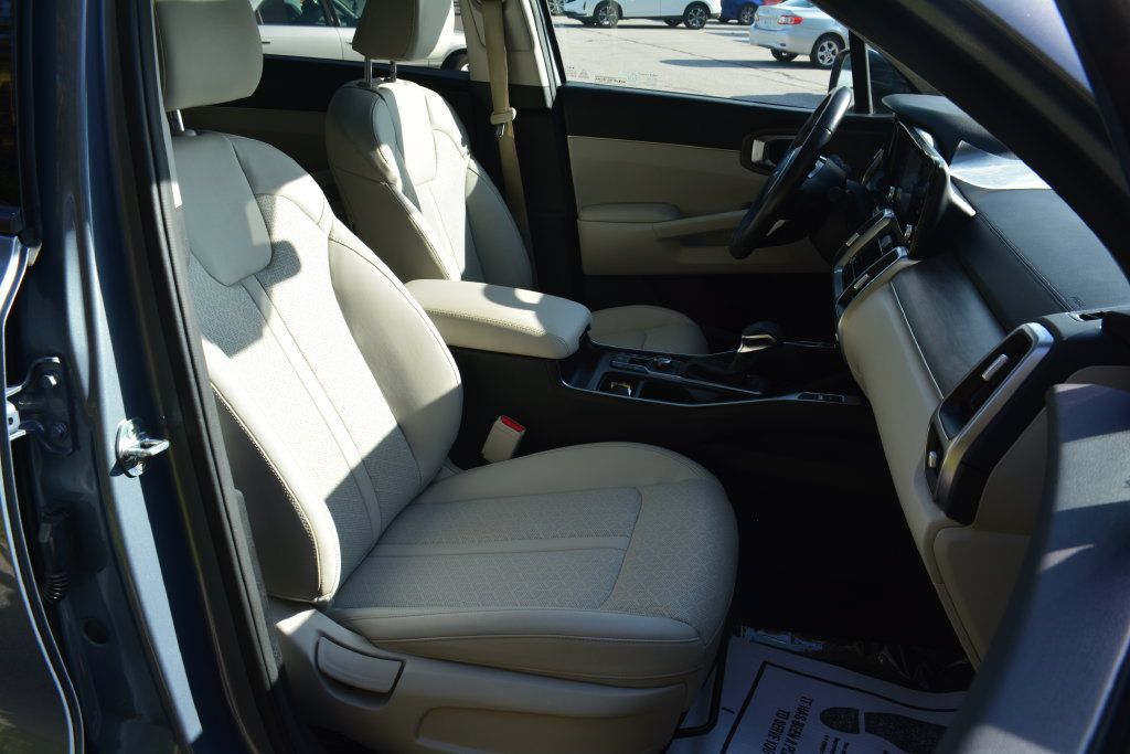 Used 2022 Kia Sorento X-Line EX AWD/4WD image 24