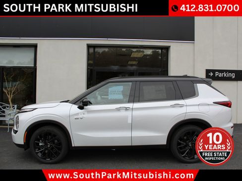 New 2025 Mitsubishi Outlander SEL Black Edition image 1