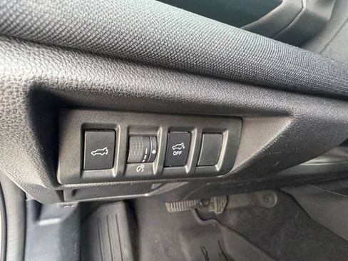 Used 2024 Subaru Outback Premium AWD/4WD image 20