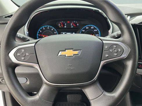Used 2020 Chevrolet Traverse LS AWD/4WD image 15