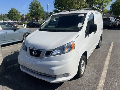 Used 2020 Nissan NV200 S image 1