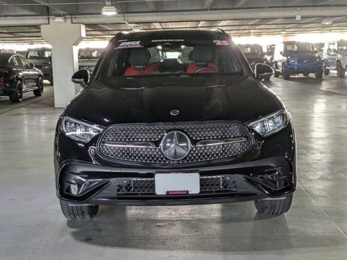 Certified 2025 Mercedes-Benz GLC 300 image 5