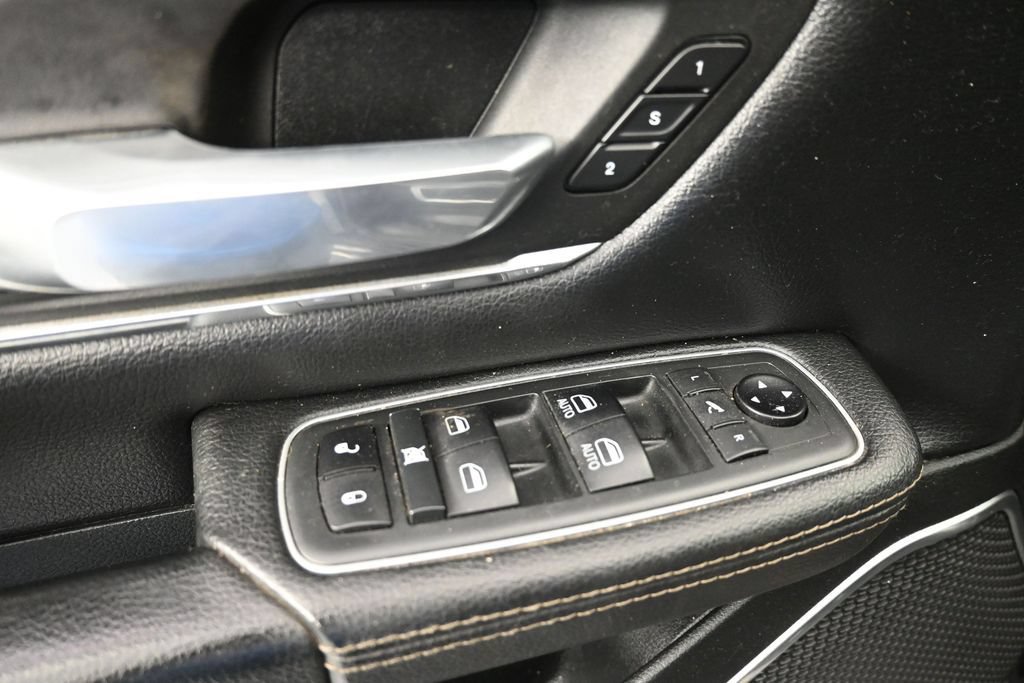 Used 2021 RAM 1500 Laramie w/ Sport Appearance Package AWD/4WD image 27