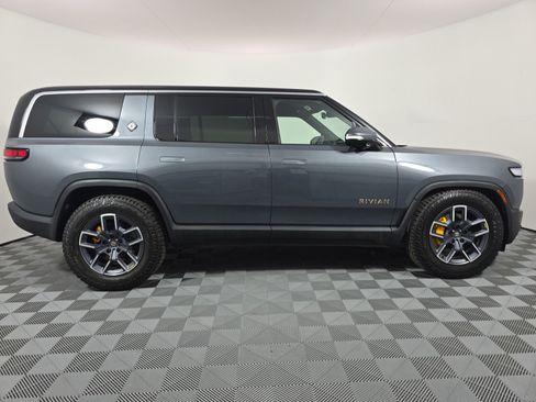 Used 2022 Rivian R1S Launch Edition AWD/4WD image 6