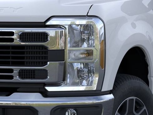 Used 2025 Ford F350 XLT AWD/4WD image 18