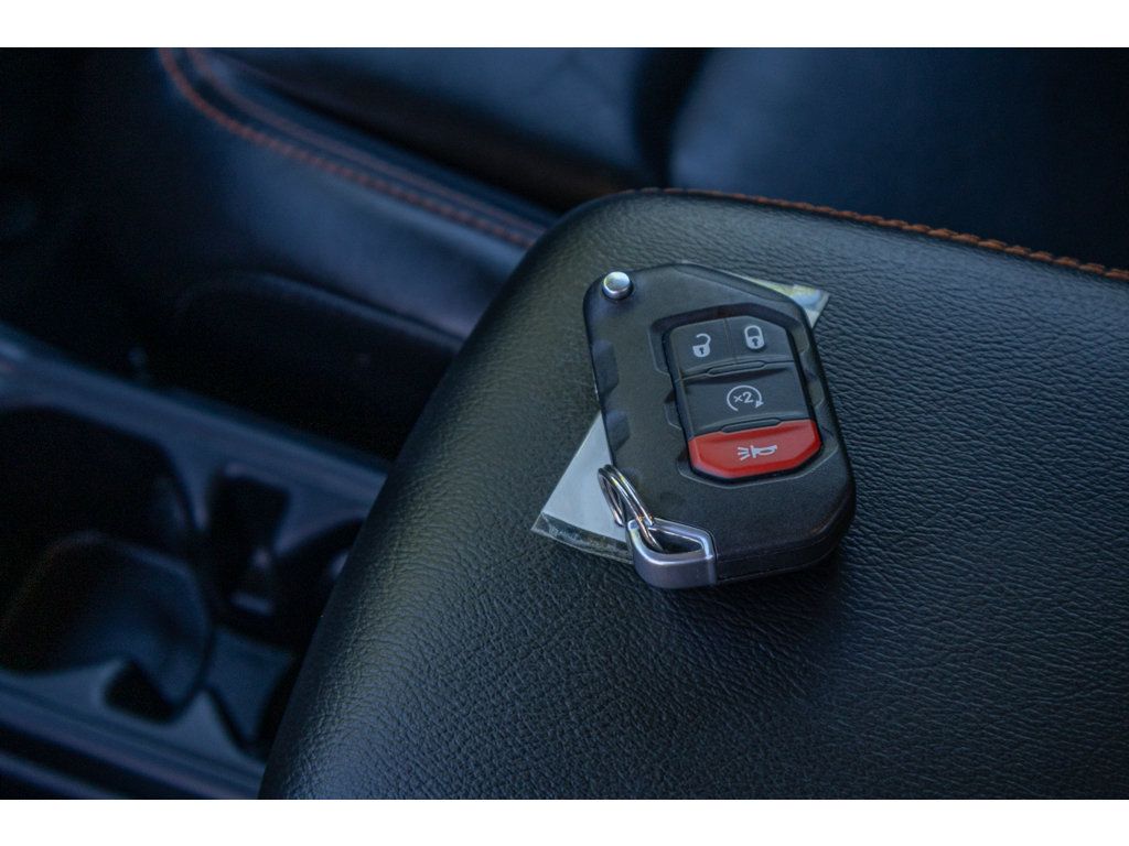 Used 2021 Jeep Gladiator Mojave AWD/4WD image 27