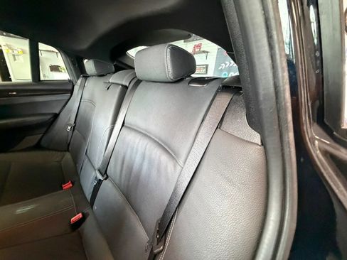Used 2018 BMW X4 M40i AWD/4WD image 32