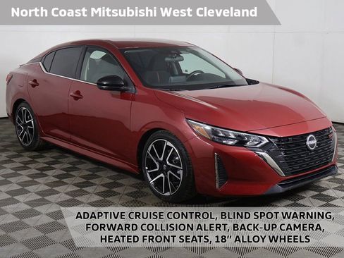 Used 2025 Nissan Sentra SR image 1