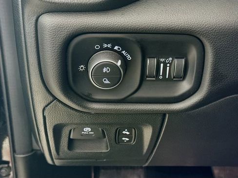 Used 2025 RAM 1500 Big Horn image 10