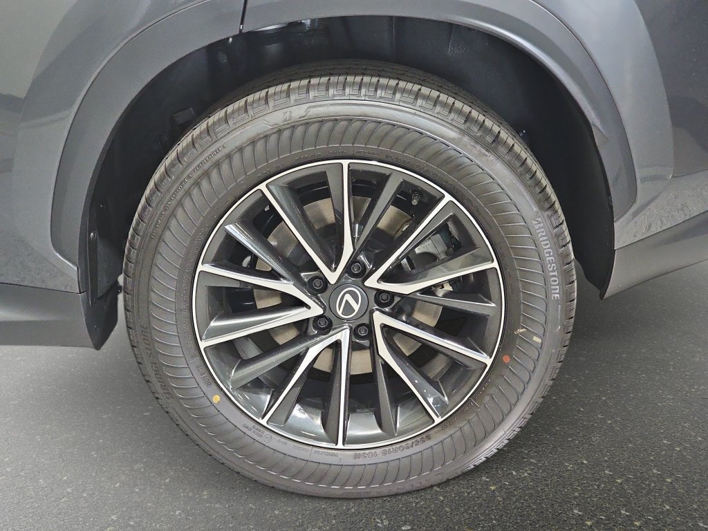 New 2026 Lexus NX 350 AWD w/ Accessory Package (2T) image 32