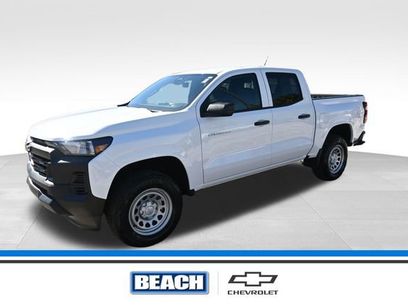 Used 2025 Chevrolet Colorado W/T w/ Advanced Trailering Package