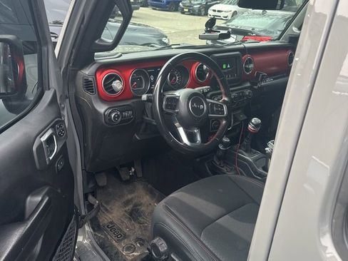 Used 2021 Jeep Gladiator Rubicon w/ Safety Group image 2
