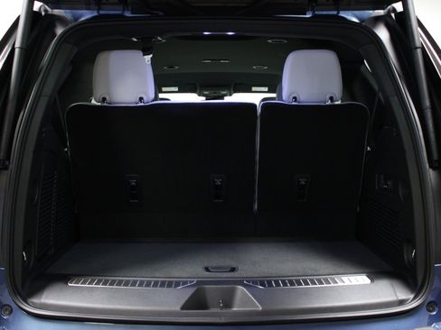 New 2025 Chevrolet Tahoe Premier image 15