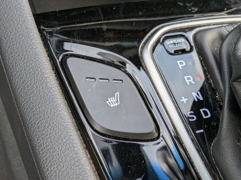 Used 2019 Hyundai Ioniq Limited FWD image 25