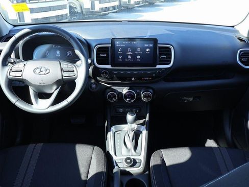 New 2026 Hyundai Venue SEL image 6