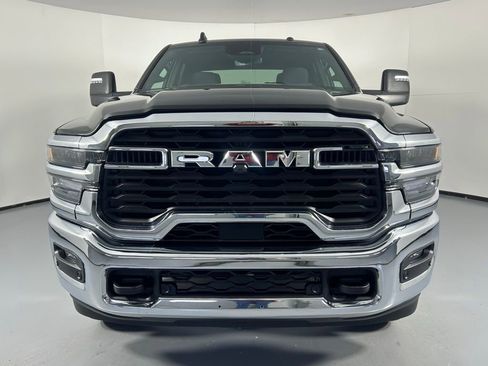 Used 2025 RAM 2500 Big Horn image 2