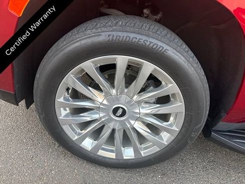 Used 2023 Cadillac Escalade Premium Luxury AWD/4WD image 11