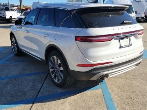 Used 2022 Lincoln Corsair Reserve w/ Elements Package image 6