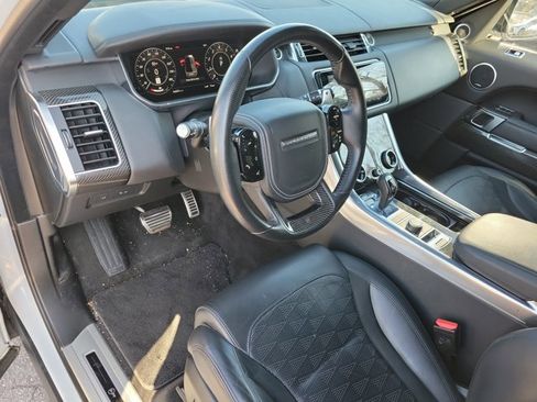 Used 2022 Land Rover Range Rover Sport SVR image 4