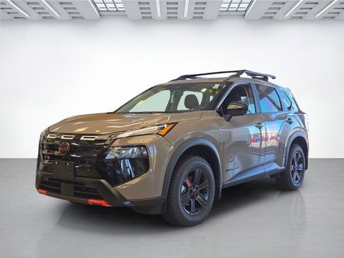 New 2026 Nissan Rogue SV AWD/4WD image 6