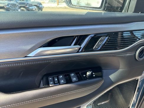 New 2026 Jeep Grand Wagoneer Limited image 21