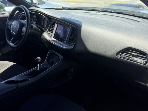 Used 2022 Dodge Challenger R/T Scat Pack RWD image 7