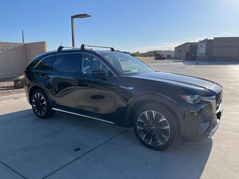 Used 2024 MAZDA CX-90 Plug-In Hybrid w/ Premium Plus AWD/4WD image 4