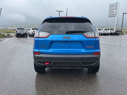 Used 2021 Jeep Cherokee Trailhawk AWD/4WD image 4