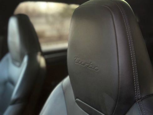 Used 2019 Porsche Cayenne Turbo AWD/4WD image 21