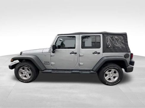 Used 2016 Jeep Wrangler Unlimited Sport w/ Quick Order Package 24S AWD/4WD image 3