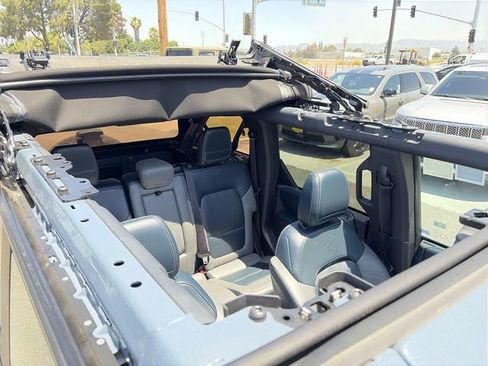 Used 2023 Ford Bronco Outer Banks AWD/4WD image 12