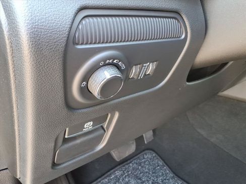 New 2026 Jeep Grand Wagoneer 4WD image 22