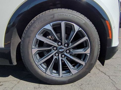 Used 2025 Cadillac Lyriq Sport image 28