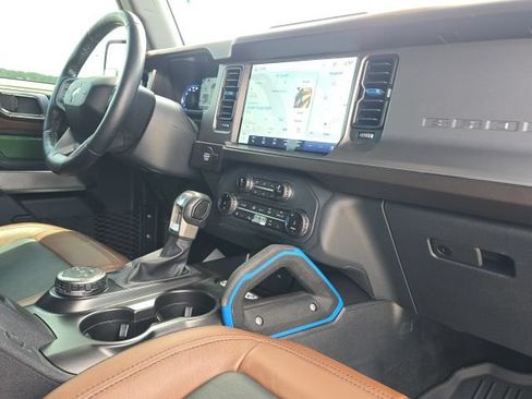 Used 2022 Ford Bronco Outer Banks AWD/4WD image 18