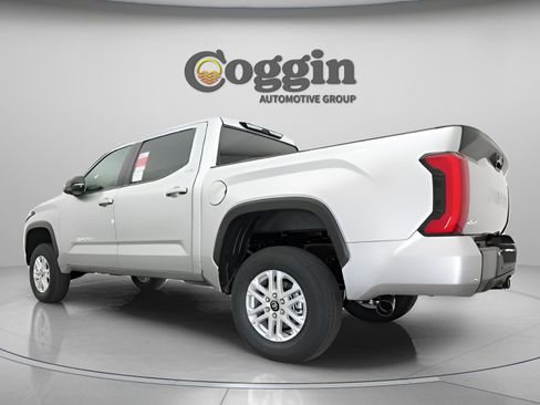 New 2026 Toyota Tundra SR5 image 12