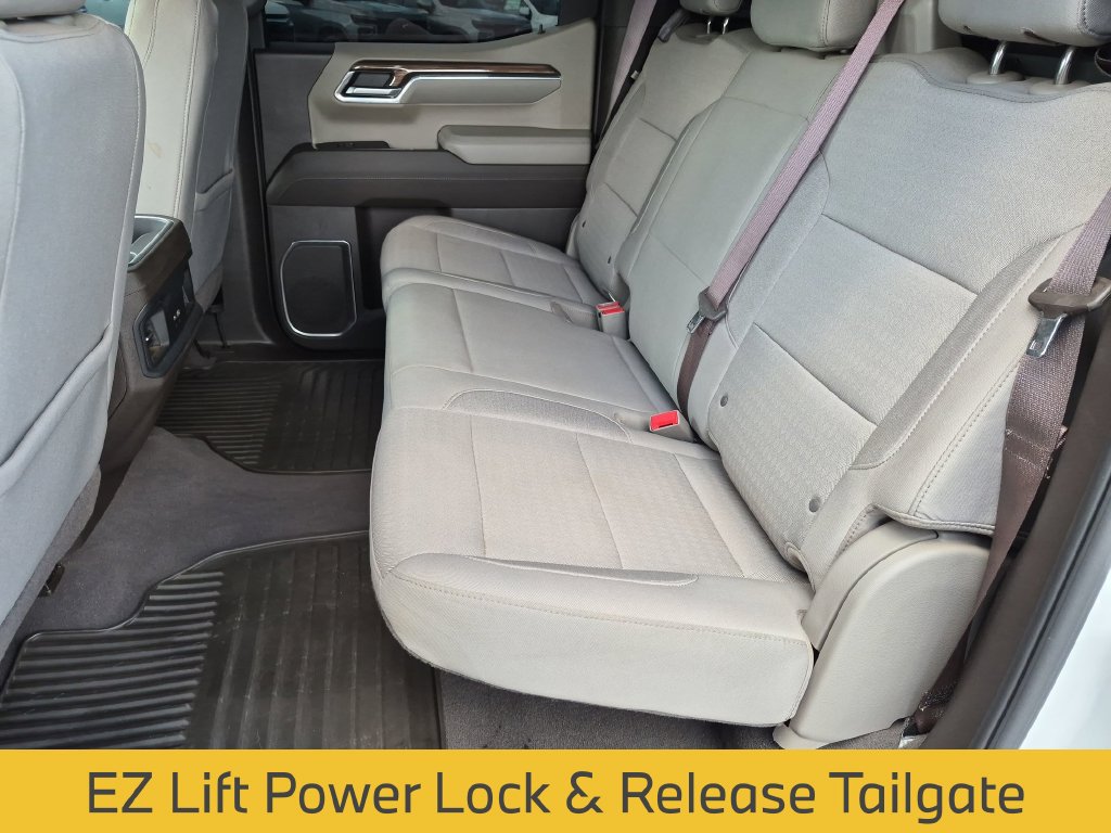 Used 2024 Chevrolet Silverado 1500 RST AWD/4WD image 27