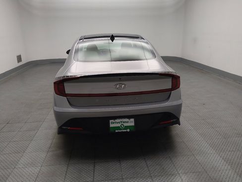 Used 2023 Hyundai Sonata SEL w/ Convenience Package FWD image 6
