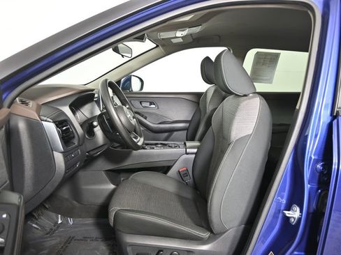 Used 2022 Nissan Rogue SV image 20