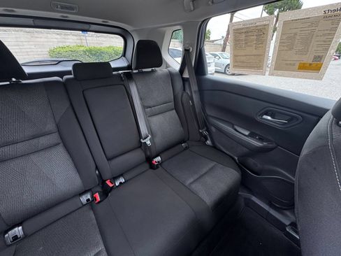 Used 2025 Nissan Rogue SV FWD image 34