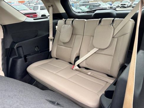 Used 2022 Ford Explorer Limited w/ Hybrid Equipment Group 310A image 12