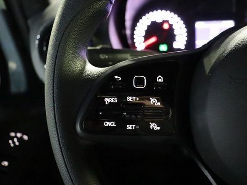 Used 2023 Mercedes-Benz Sprinter 2500 image 35