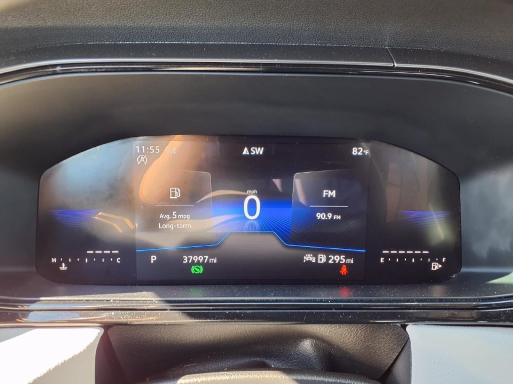 Used 2025 Volkswagen Taos S AWD/4WD image 17