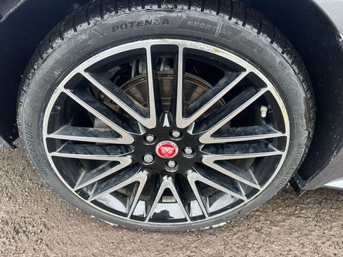 Used 2020 Jaguar XF Checkered Flag image 22