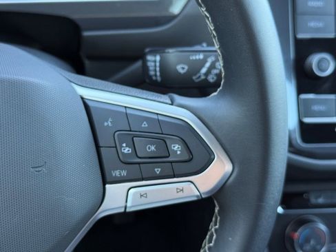 Used 2023 Volkswagen Tiguan S image 28