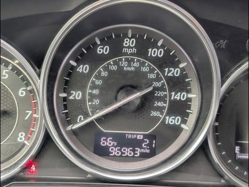 Used 2014 MAZDA MAZDA6 Grand Touring w/ GT Technology Package FWD image 10