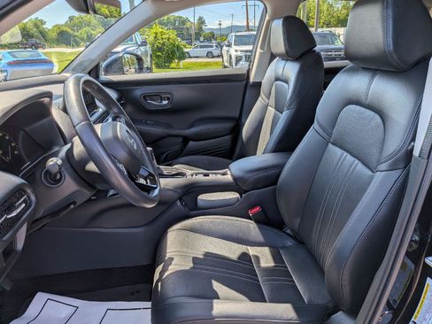 Certified 2024 Honda HR-V EX-L image 13